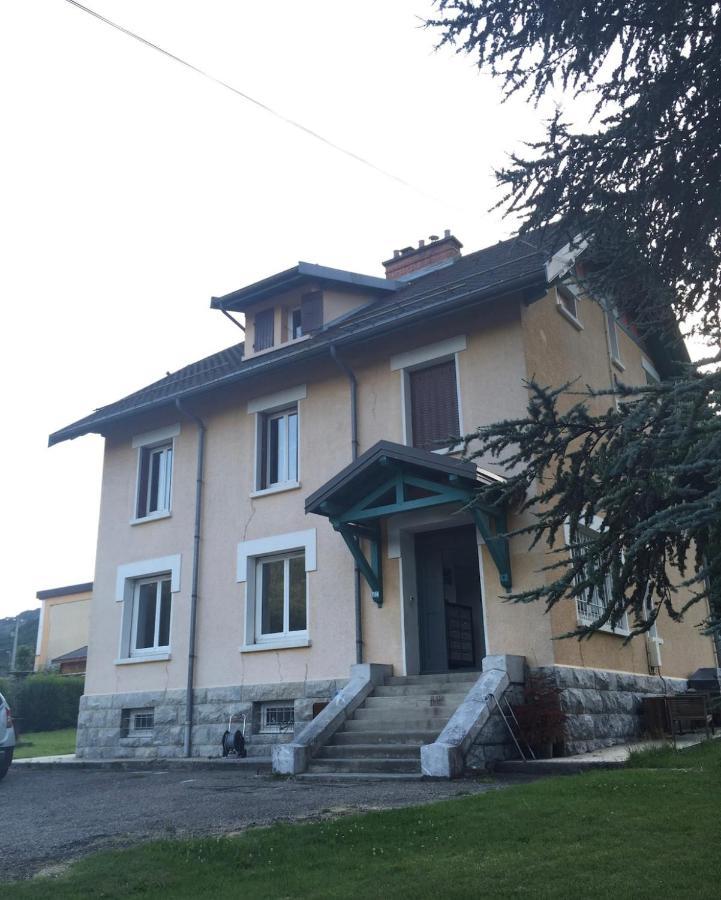 Bed and Breakfast Refuges Sous Les Toits Bourg-Saint-Maurice Esterno foto