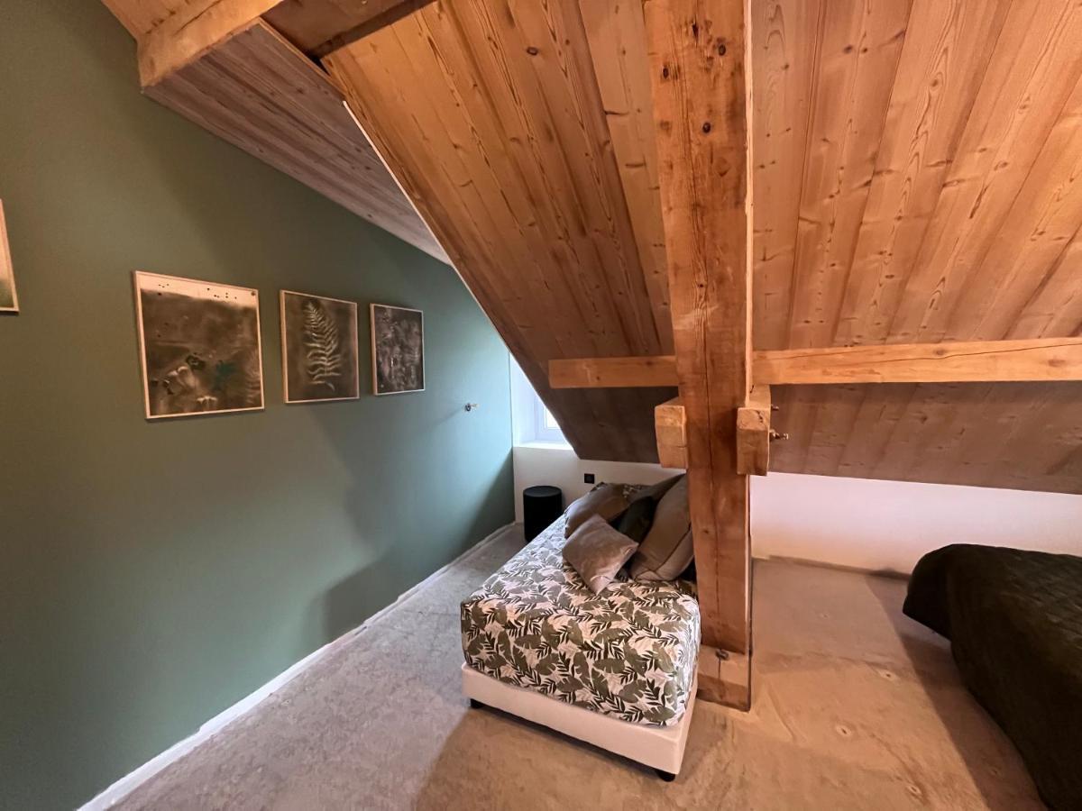 Bed and Breakfast Refuges Sous Les Toits Bourg-Saint-Maurice Camera foto